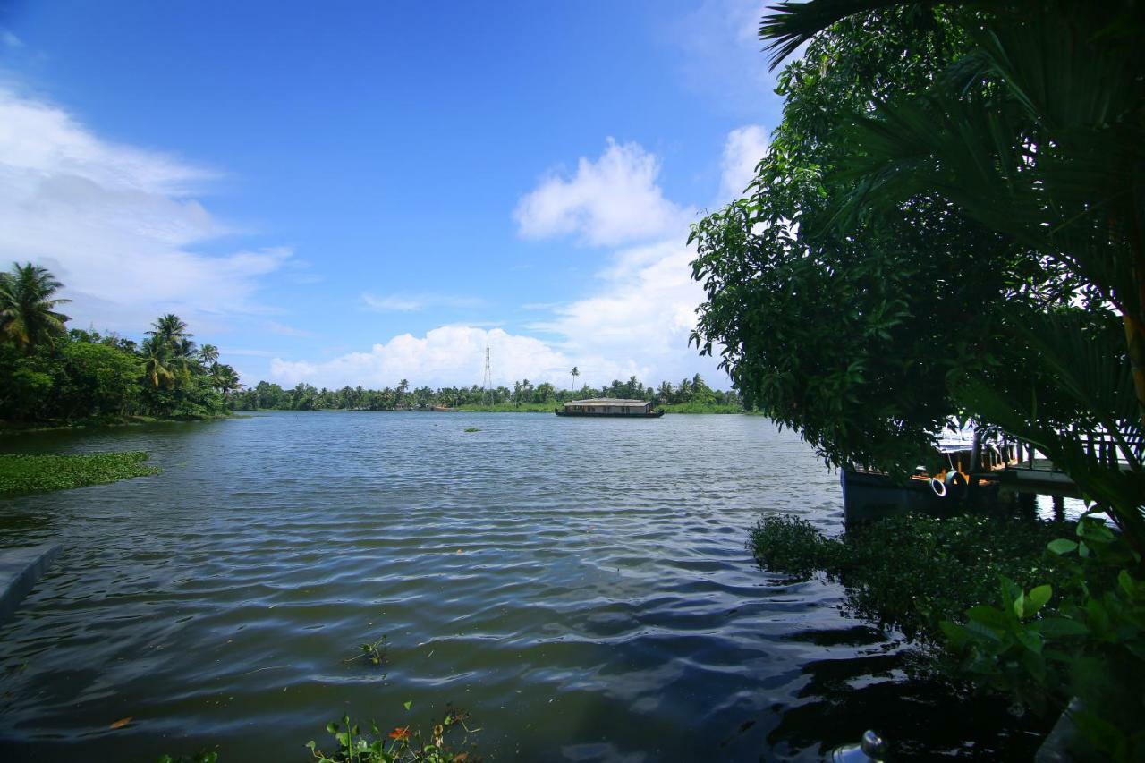 Green Palace Ayurveda Resort, Alleppey Alappuzha Exteriér fotografie